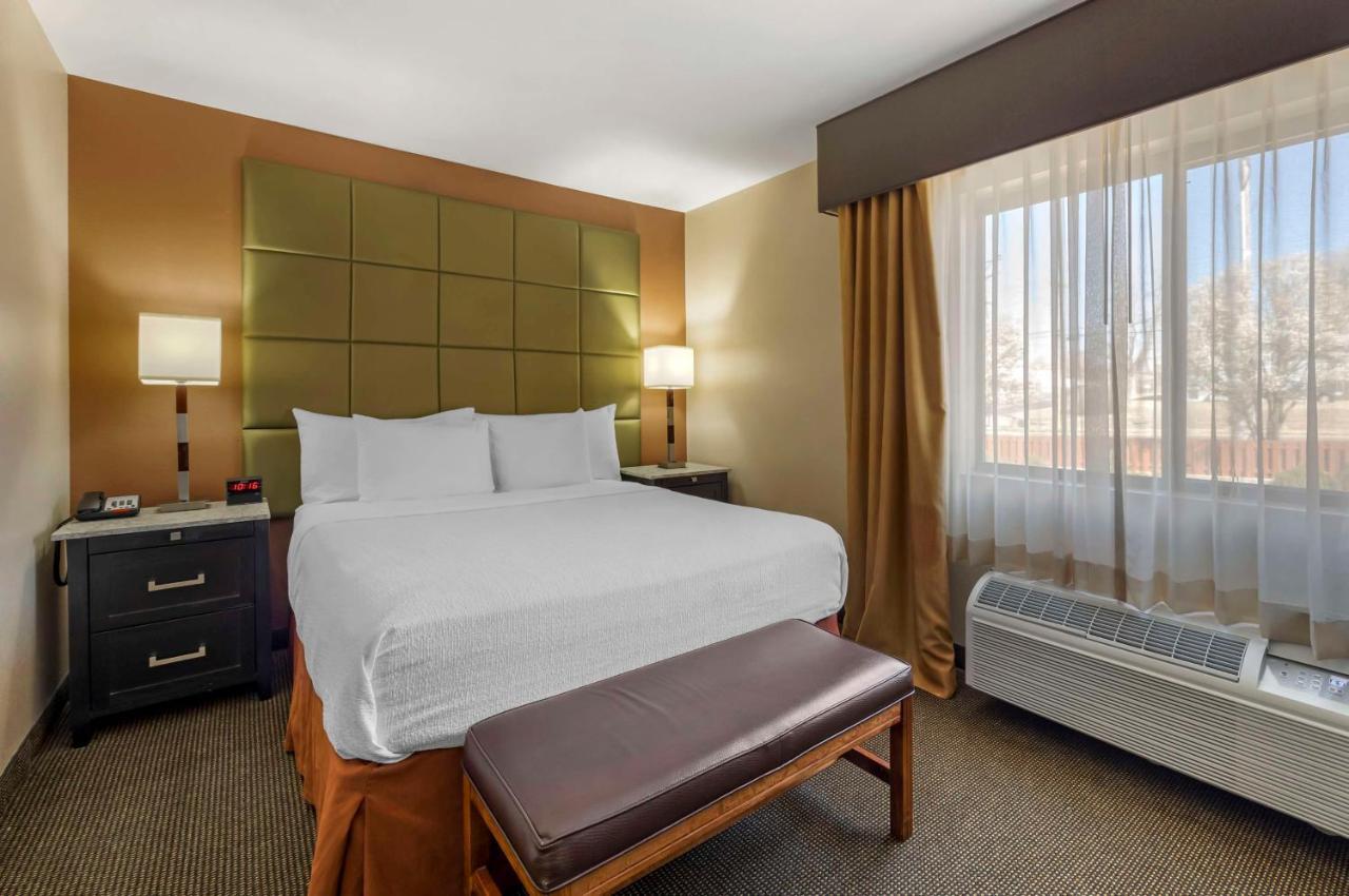 Best Western Plus Country Inn & Suites Додж-Сіті Екстер'єр фото