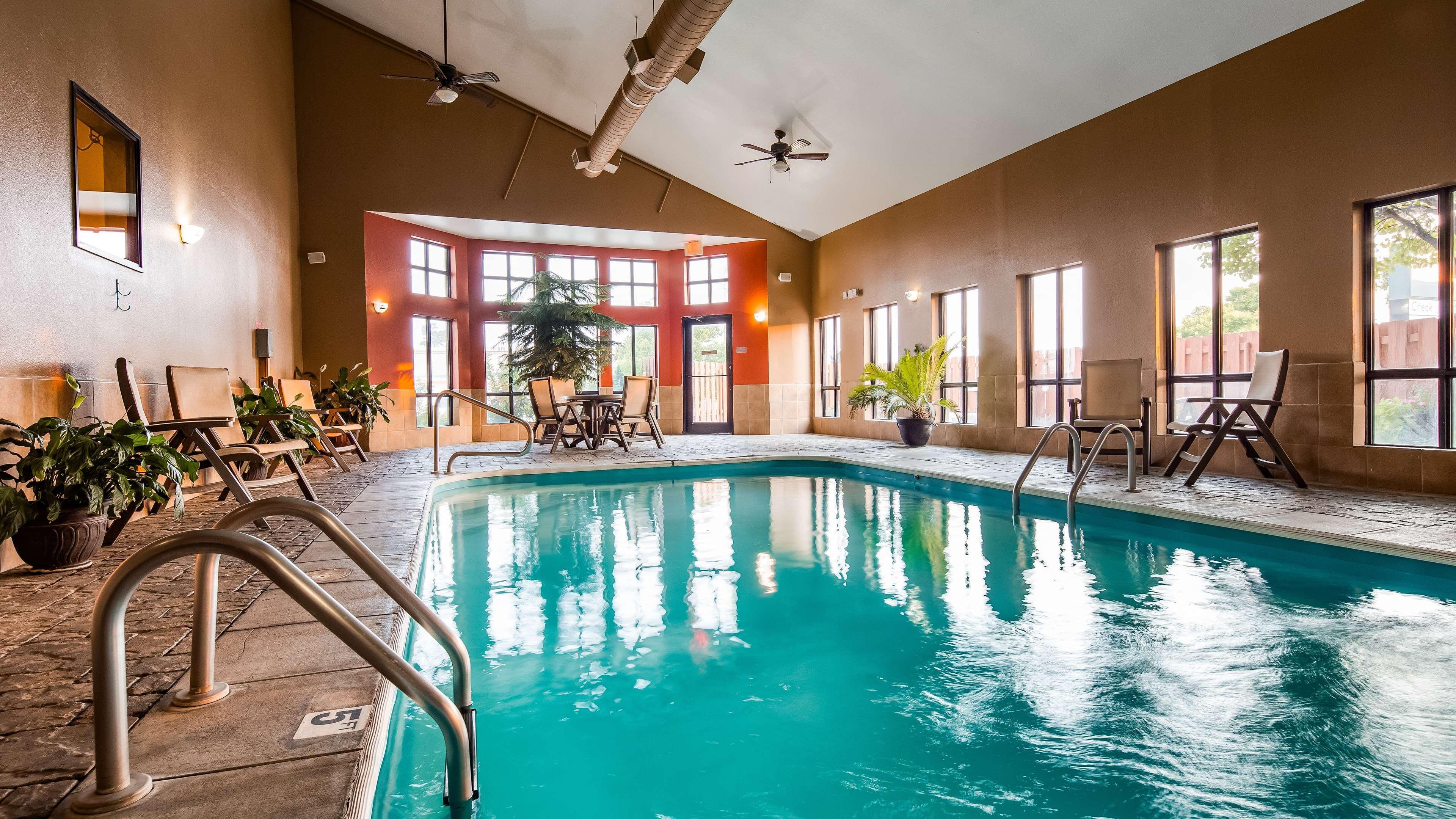 Best Western Plus Country Inn & Suites Додж-Сіті Екстер'єр фото