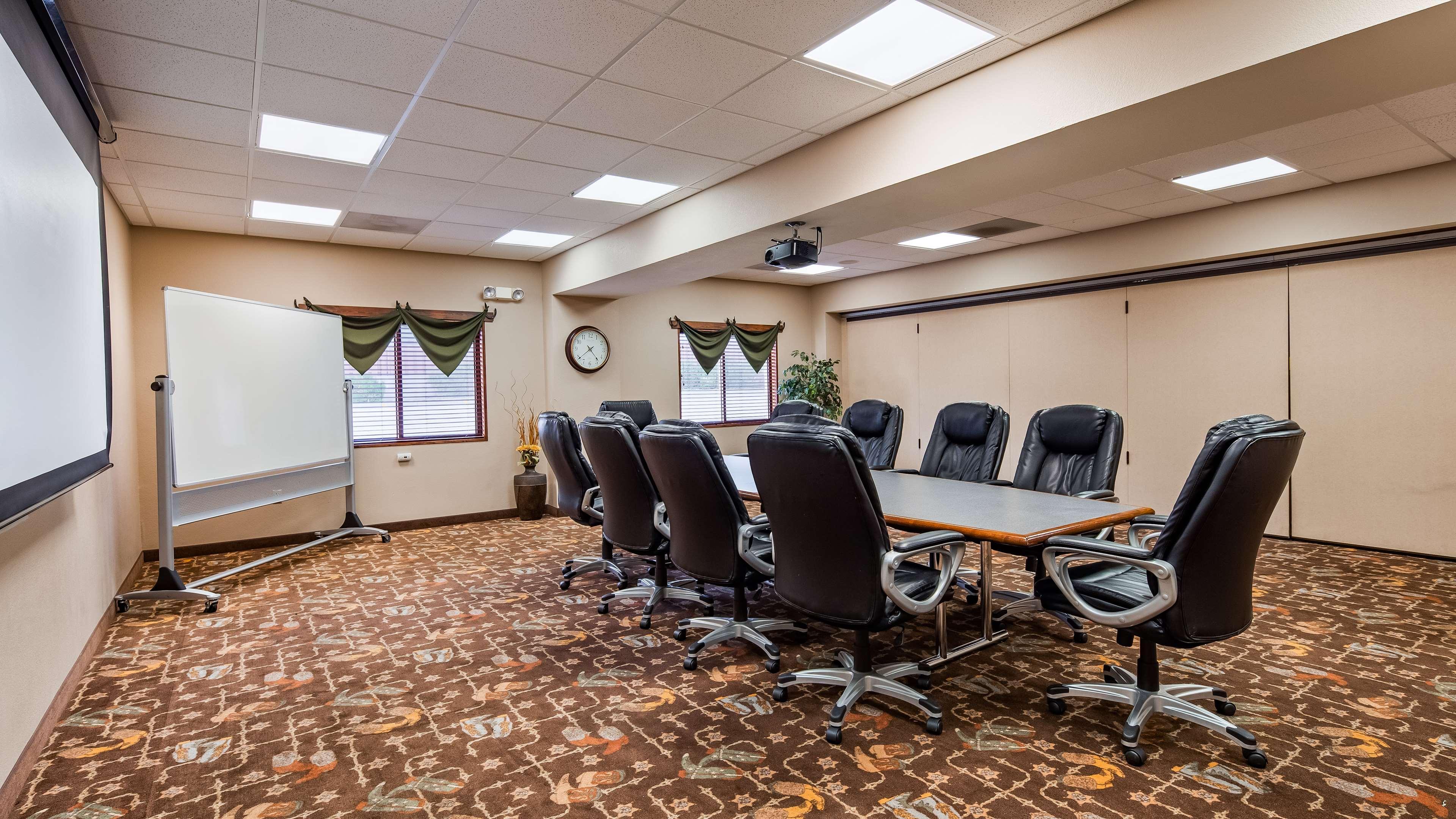 Best Western Plus Country Inn & Suites Додж-Сіті Екстер'єр фото